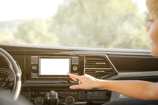 Подключение питания и проверка контактов